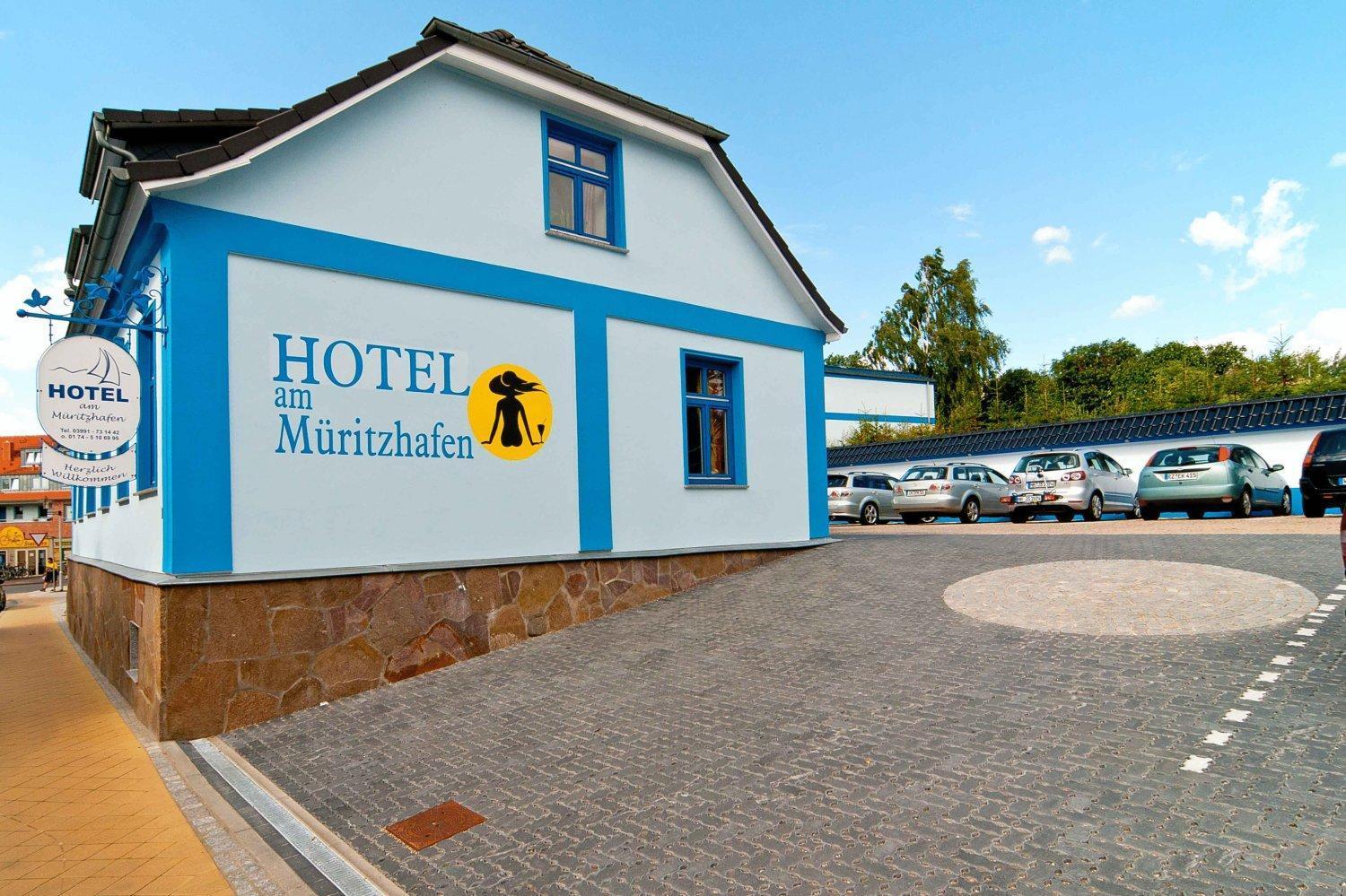 Hotel Am Müritzhafen garni Waren  Exterior foto